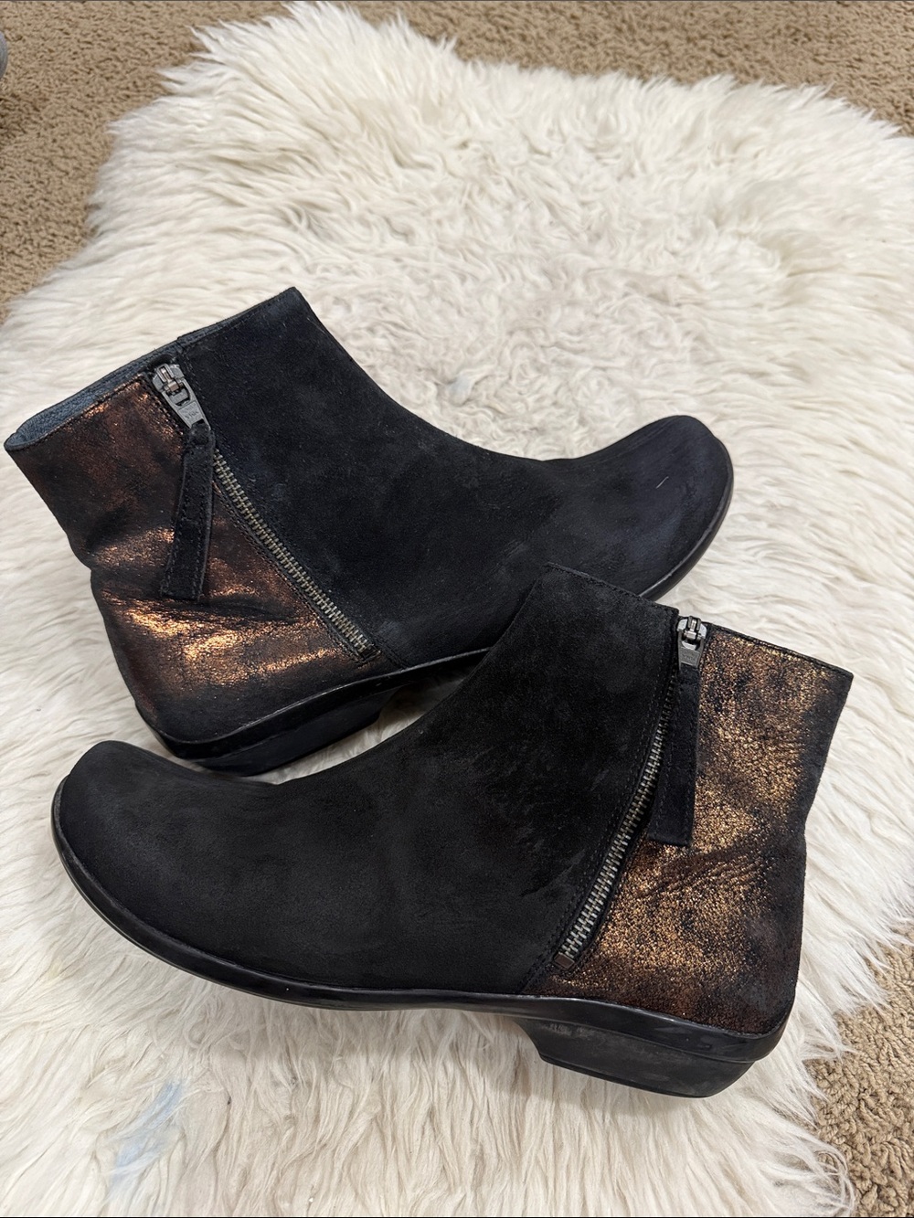 Dansko Otis Ankle Boots Booties Shoes Womens Size 11-11.5 EU 42
Black Dansko